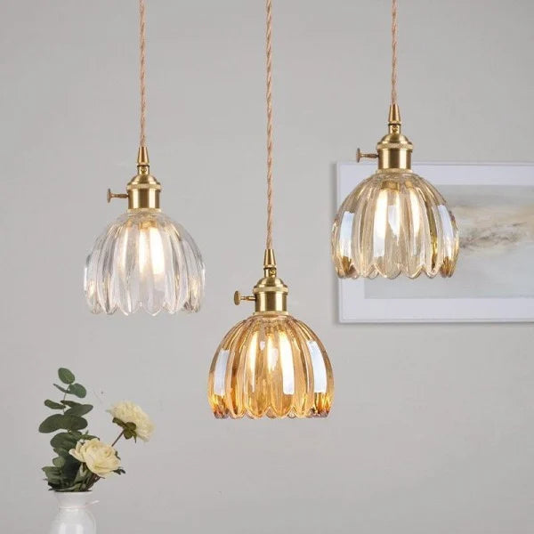 Elegante Bloesem Hanglamp – Bloemenvormige Glazen Plafondlamp voor Gezellige Interieurs