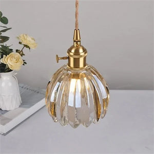 Elegante Bloesem Hanglamp – Bloemenvormige Glazen Plafondlamp voor Gezellige Interieurs