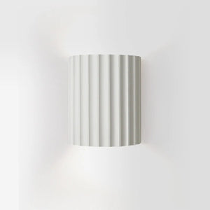 Minimalistische Wandlamp van Hars – Moderne LED Verlichting voor Gezellige Sfeer
