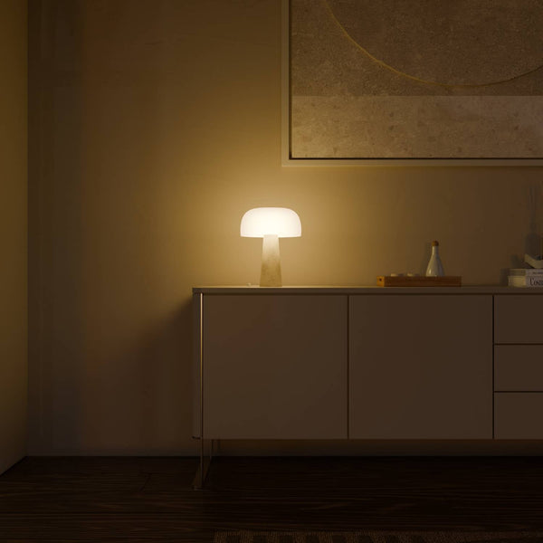 Lyra Tafellamp Elegante Travertin Voet & Handgeblazen Opal Glas