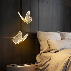 Elegante Pendellamp in Vlindervorm – LED Plafondlamp voor Warme Sfeerverlichting