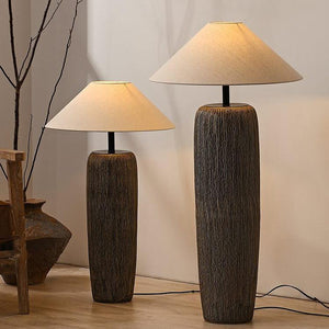 Vloerlamp met Organische Vorm van Hout en Linnen – Japandi Stijl Verlichting